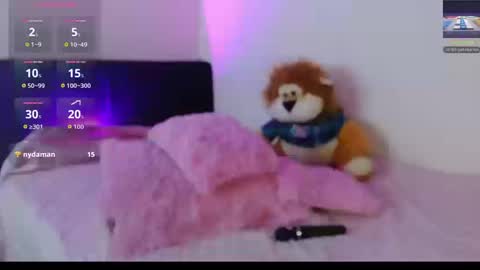 Snapshot of michellmoon1 chatting on October 2025 08:22:01 PM michellmoon1 online show from October 2025 08:22:01 PM