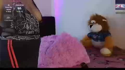 Snapshot of michellmoon1 chatting on October 2025 01:34:02 PM michellmoon1 online show from October 2025 01:34:02 PM