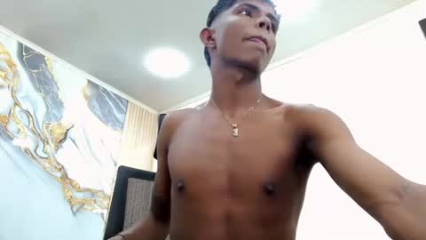 Mick storm online show from October 2025 07:36:02 PM