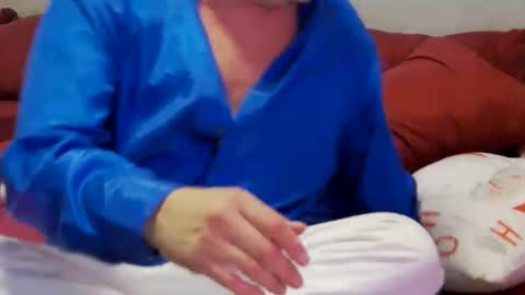 Snapshot of mickeyshyne69 chatting on January 2025 09:26:02 AM Mickey online show from January 2025 09:26:02 AM