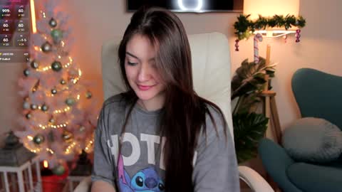 Snapshot of micky__love chatting on December 2024 10:47:01 PM Micky love online show from December 2024 10:47:01 PM