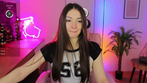Snapshot of micky__love chatting on December 2024 07:43:02 PM Micky love online show from December 2024 07:43:02 PM