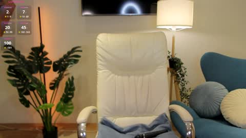 Snapshot of micky__love chatting on February 2025 07:51:01 PM Micky love online show from February 2025 07:51:01 PM