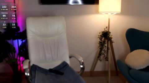 Snapshot of micky__love chatting on March 2025 07:48:01 PM Micky love online show from March 2025 07:48:01 PM