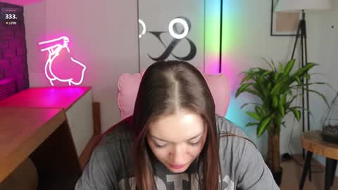 Snapshot of micky__love chatting on March 2025 04:17:02 AM Micky love online show from March 2025 04:17:02 AM