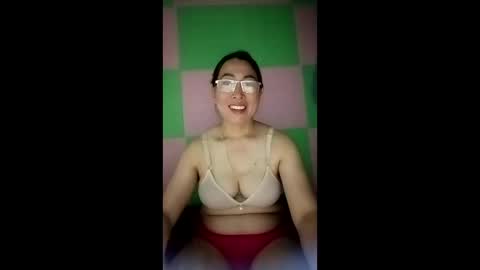 Snapshot of mickye00 chatting on June 2026 01:16:02 AM Miky online show from June 2026 01:16:02 AM