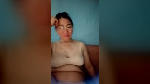 Snapshot of mickye00 chatting on June 2026 02:52:01 PM Miky online show from June 2026 02:52:01 PM