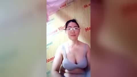Snapshot of mickye00 chatting on June 2026 08:35:01 AM Miky online show from June 2026 08:35:01 AM