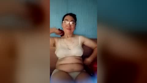Snapshot of mickye00 chatting on June 2026 08:41:02 PM Miky online show from June 2026 08:41:02 PM
