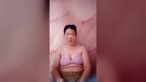 Snapshot of mickye00 chatting on June 2026 02:51:02 AM Miky online show from June 2026 02:51:02 AM