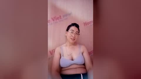 Snapshot of mickye00 chatting on June 2026 01:50:02 AM Miky online show from June 2026 01:50:02 AM