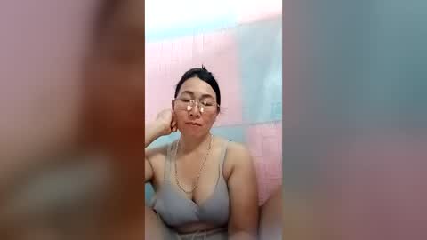 Snapshot of mickye00 chatting on July 2026 10:40:02 AM Miky online show from July 2026 10:40:02 AM