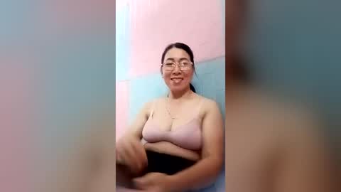 Snapshot of mickye00 chatting on July 2026 04:54:02 AM Miky online show from July 2026 04:54:02 AM