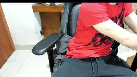 microfama00 online show from March 2026 03:39:02 PM