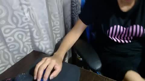 Snapshot of miculohot chatting on January 2025 02:30:01 AM vanesa sexy online show from January 2025 02:30:01 AM