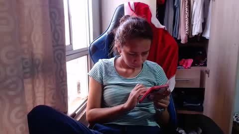 Snapshot of miculohot chatting on February 2025 09:43:01 PM vanesa sexy online show from February 2025 09:43:01 PM