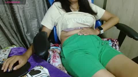 vanesa sexy online show from June 2026 01:10:01 AM