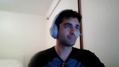 Victor online show from February 2026 01:01:02 PM