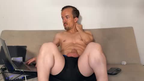 Aaron online show from March 2026 02:38:02 AM