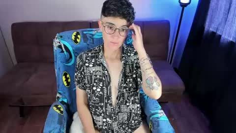 Blue online show from May 2026 03:51:02 PM