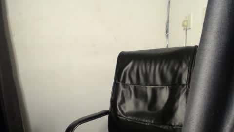 Zanele online show from February 2026 09:02:02 PM