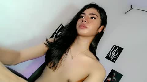 Snapshot of midnight_mystique18 chatting on May 2026 05:51:02 PM midnight_mystique18 online show from May 2026 05:51:02 PM