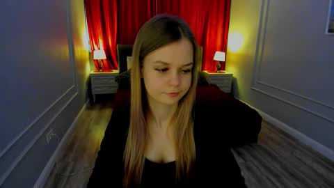 midnighteaura online show from March 2026 03:35:02 AM