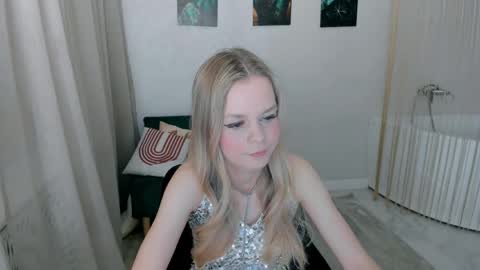 midnighteaura online show from May 2026 07:26:02 PM