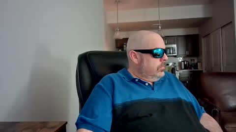 midnightmoonlight777 online show from April 2026 06:00:02 AM