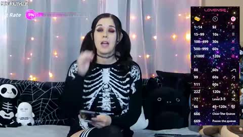 Jenna Talia online show from October 2025 07:49:02 PM