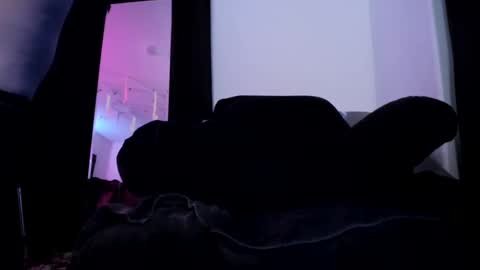 Snapshot of midnightrose11 chatting on January 2025 11:26:01 AM Midnightrose online show from January 2025 11:26:01 AM