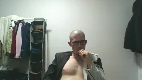 midnightsattire online show from May 2026 07:41:01 PM