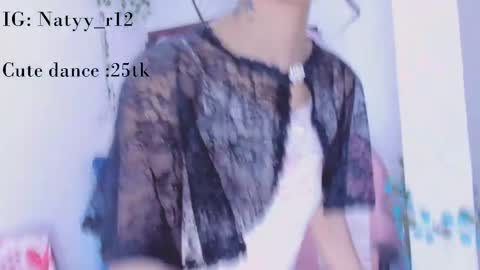 Snapshot of midori_bak_ chatting on March 2026 05:44:01 AM Sara online show from March 2026 05:44:01 AM