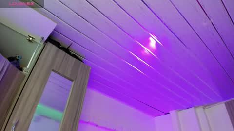 Snapshot of midory_ chatting on October 2025 10:30:01 PM midory_ online show from October 2025 10:30:01 PM