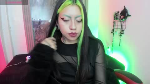 Snapshot of midory_ chatting on October 2025 03:20:02 AM midory_ online show from October 2025 03:20:02 AM