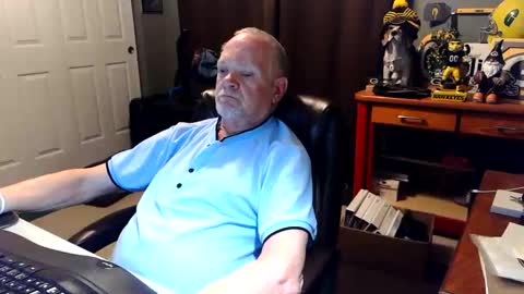 Snapshot of midwestdad09 chatting on June 2026 09:20:01 AM midwestdad09 online show from June 2026 09:20:01 AM