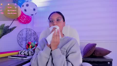 miel_ambar online show from June 2026 03:56:01 PM