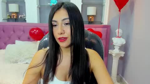 Snapshot of miel_latina chatting on February 2026 09:33:02 PM miel online show from February 2026 09:33:02 PM