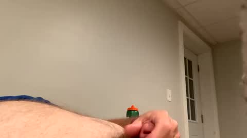 Snapshot of miggie001 chatting on October 2025 03:23:02 AM miggie001 online show from October 2025 03:23:02 AM