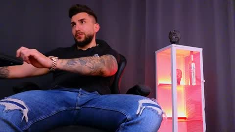 MightyAaron online show from February 2025 01:09:02 PM