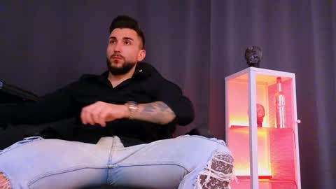 MightyAaron online show from February 2025 09:52:01 AM