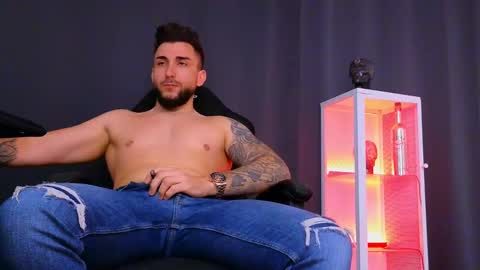 MightyAaron online show from February 2025 06:46:02 AM