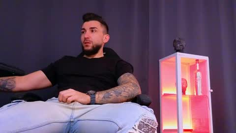 MightyAaron online show from February 2025 06:24:01 AM