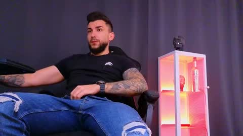 MightyAaron online show from February 2025 07:40:01 AM