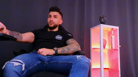 MightyAaron online show from February 2025 06:01:01 PM