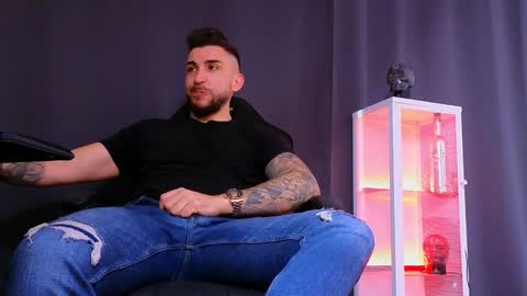 MightyAaron online show from February 2025 09:06:02 AM