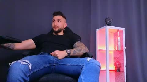 MightyAaron online show from February 2025 09:55:01 AM