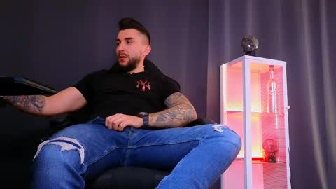 MightyAaron online show from February 2025 07:53:02 AM