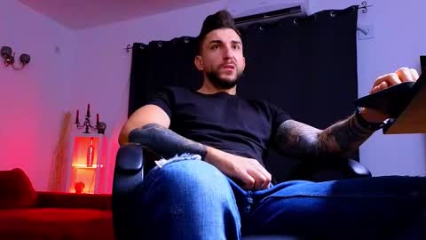 MightyAaron online show from September 2025 02:46:02 AM