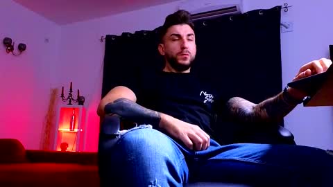 MightyAaron online show from September 2025 02:49:02 AM